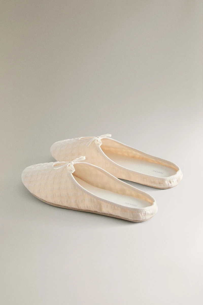 GINGHAM MULE SLIPPERS