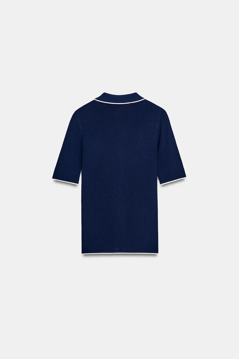 CONTRAST POLO TOP