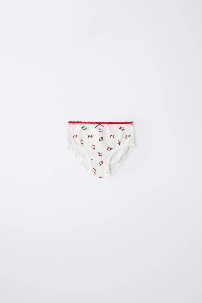AGES 1-6 / THREE-PACK OF HELLO KITTY © SANRIO UNDERWEAR