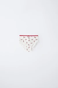 AGES 1-6 / THREE-PACK OF HELLO KITTY © SANRIO UNDERWEAR