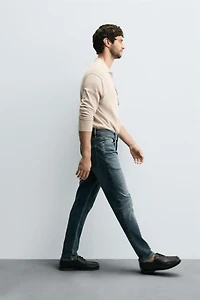 JEAN SLIM FIT BASIQUE