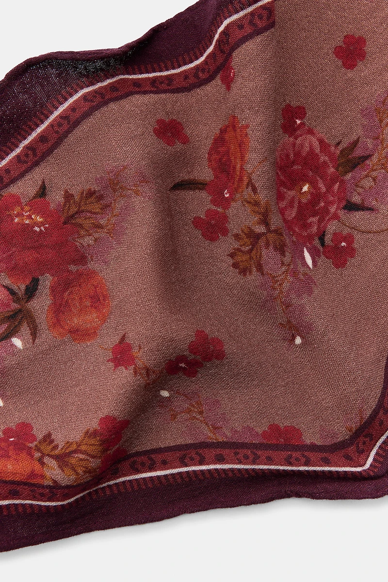 FLORAL PRINT BANDANA