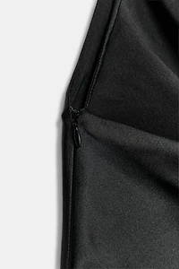 ROBE HALTER SATINÉE