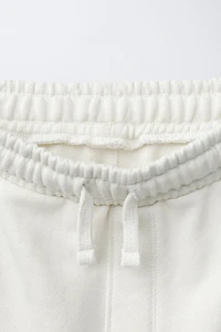 PLUSH JOGGING SHORTS