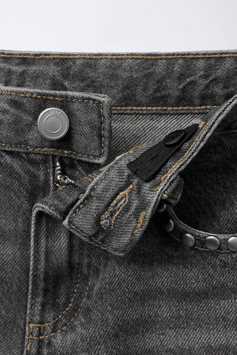 JEAN DROIT AVEC CLOUS