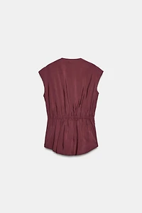 FLOWY KNOTTED TOP