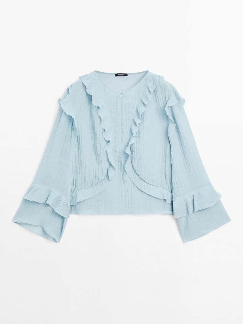 Flowing blouse with ruffles