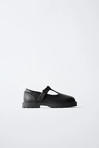 CHAUSSURES D'ÉCOLIER EN CUIR