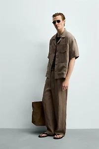 RELAXED FIT 100% LINEN SHIRT WITH PLEATED POCKETS