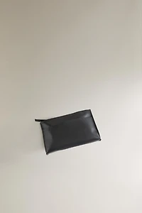LEATHER MAKEUP BAG CLUTCH