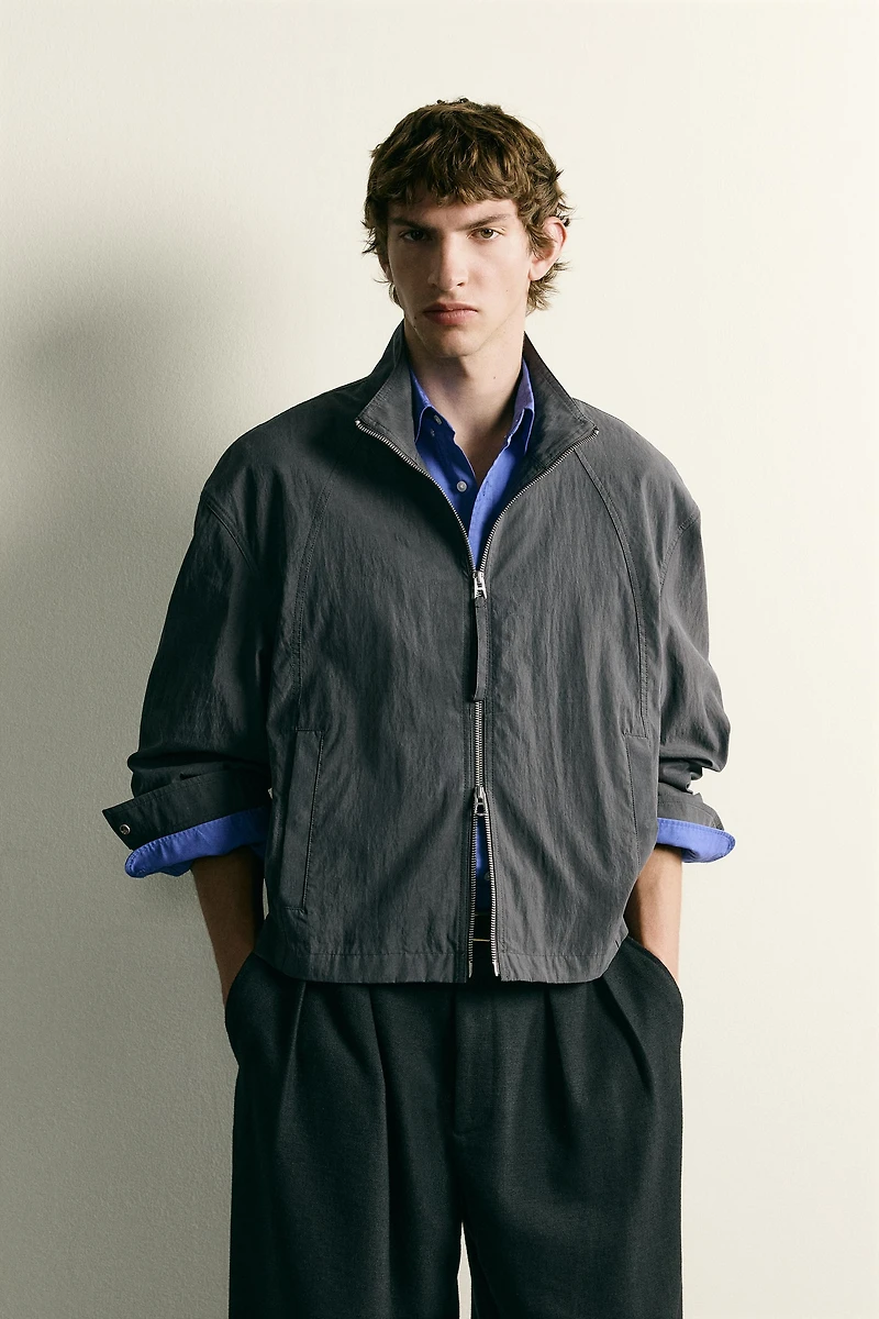FLUID CROPPED FIT JACKET