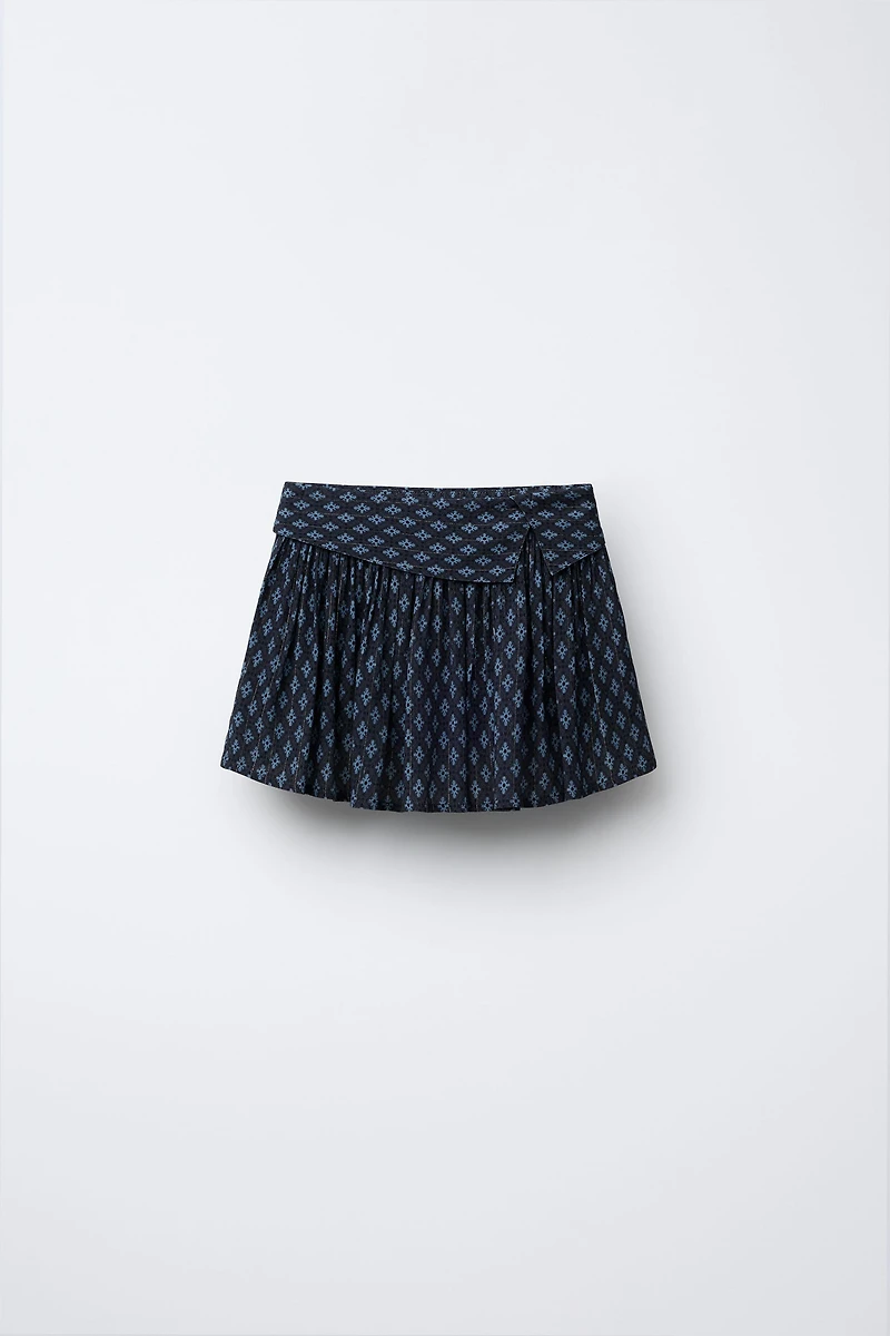 SHINY FLORAL PRINT SKORT