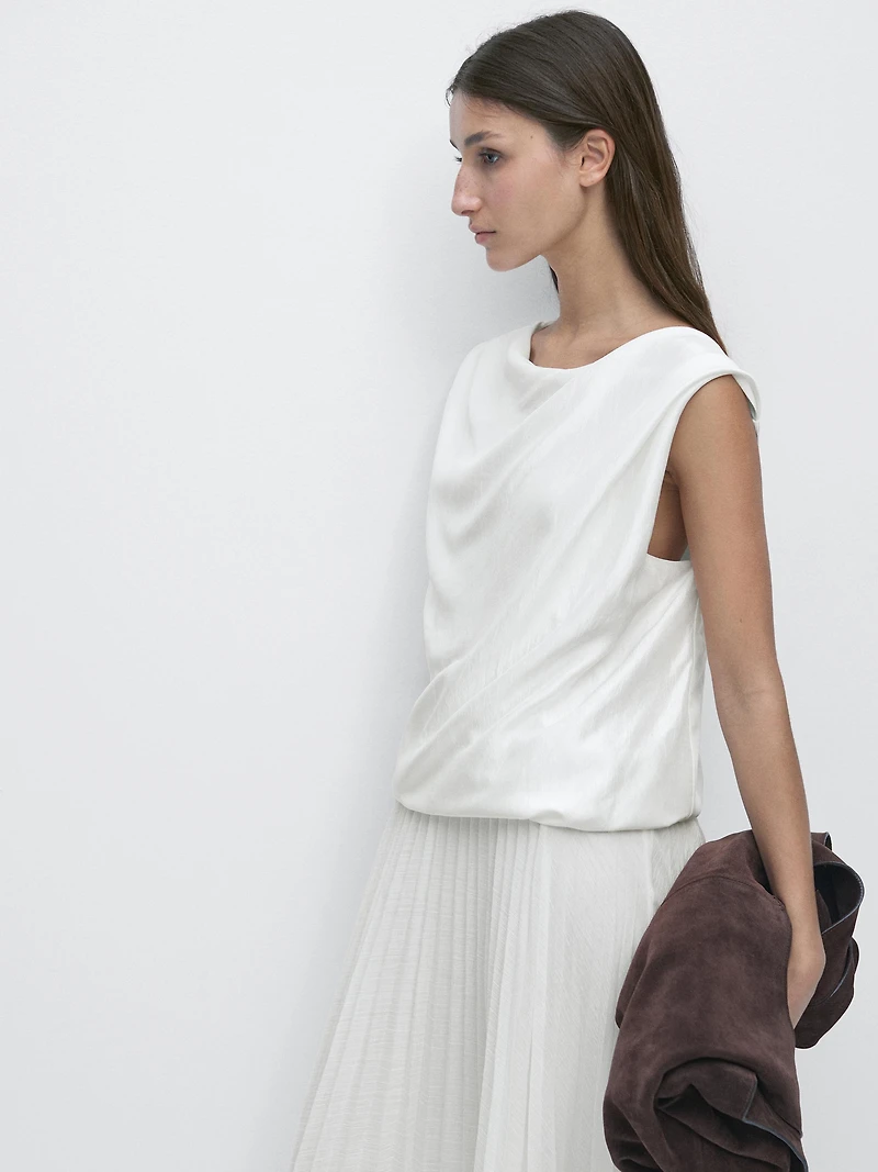 Robe longue combinée détail plissé
