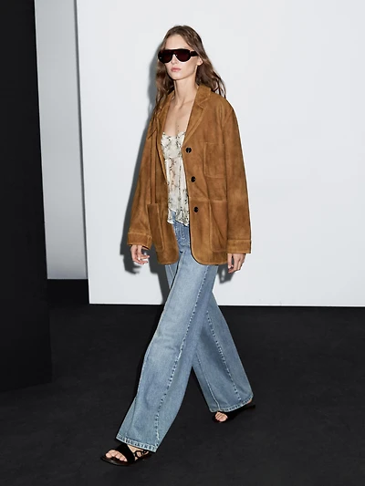 Suede leather blazer with pockets