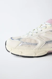 MESH SNEAKERS