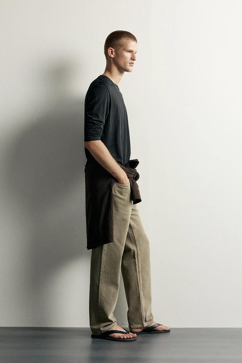 RELAXED FIT LONG SLEEVE T-SHIRT