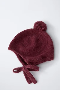 KNIT POMPOM BONNET