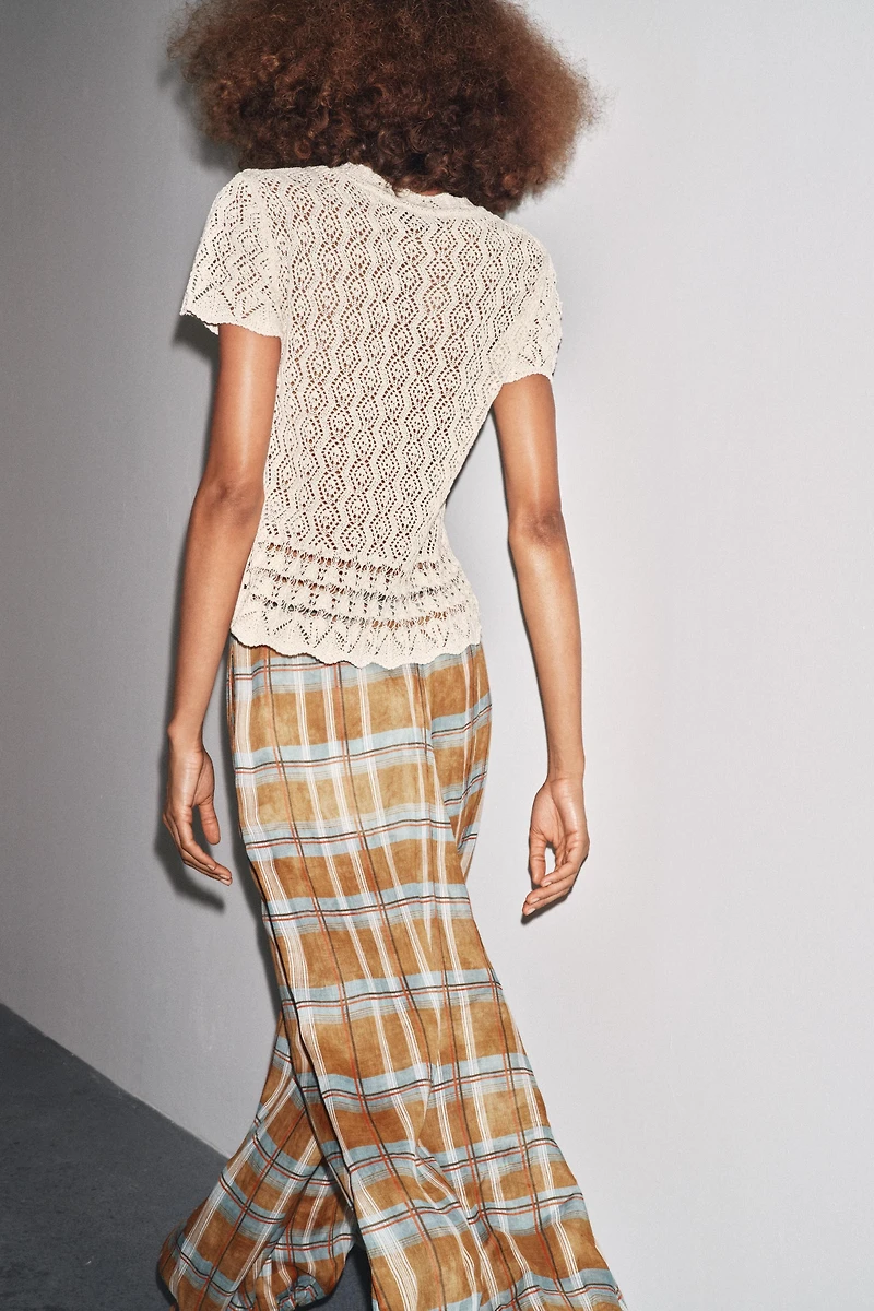 SHORT SLEEVE POINTELLE KNIT TOP