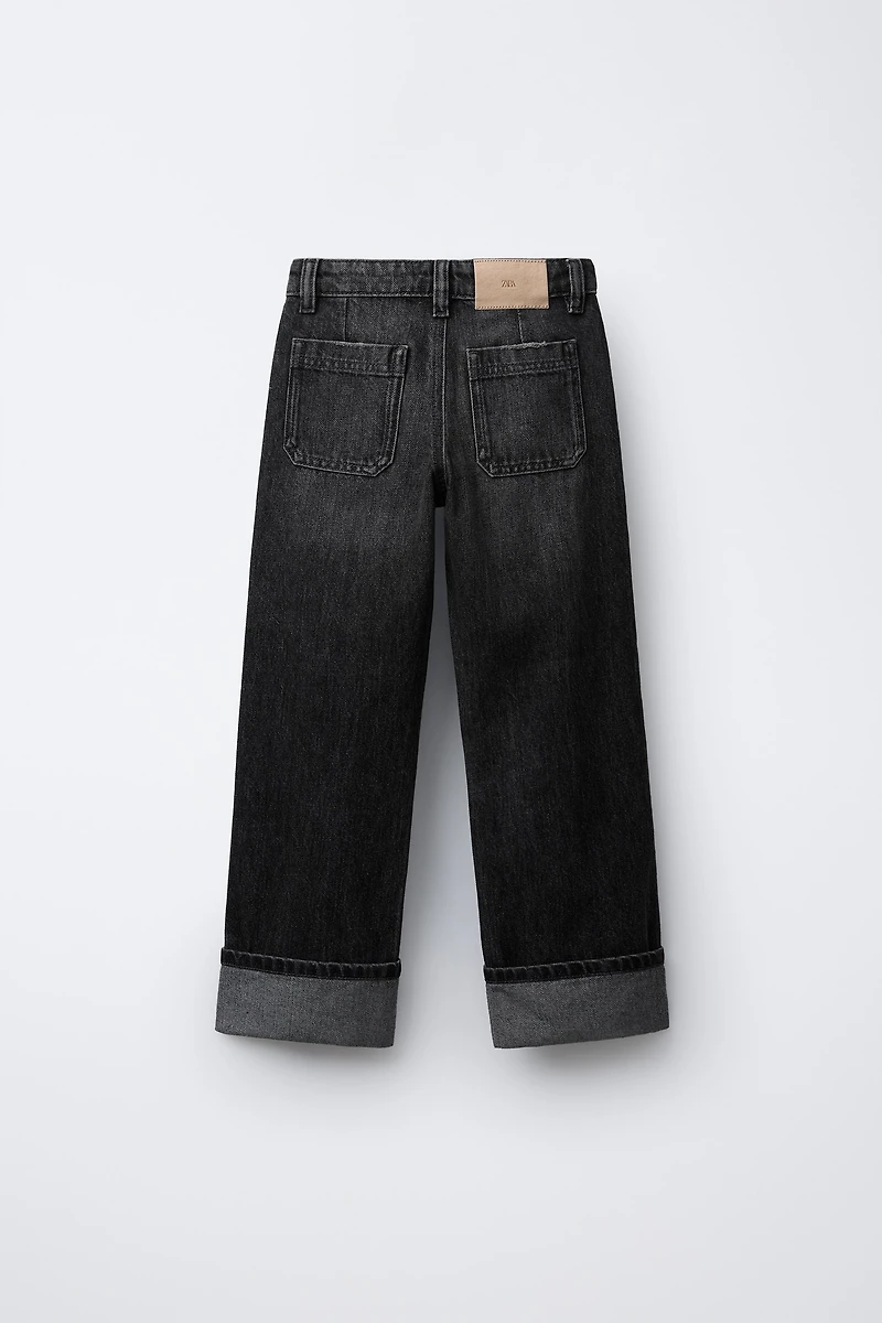 STRAIGHT LEG CUFFED HEM JEANS