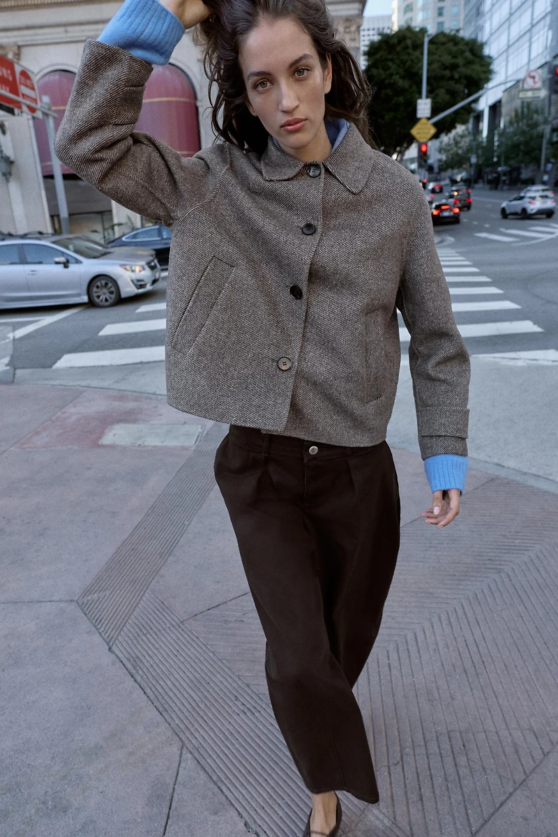 MANTEAU COURT AVEC LAINE