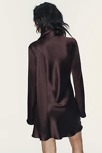 ROBE SATINÉE FOULARD