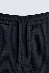 RELAXED FIT STRUCTURED SHORTS
