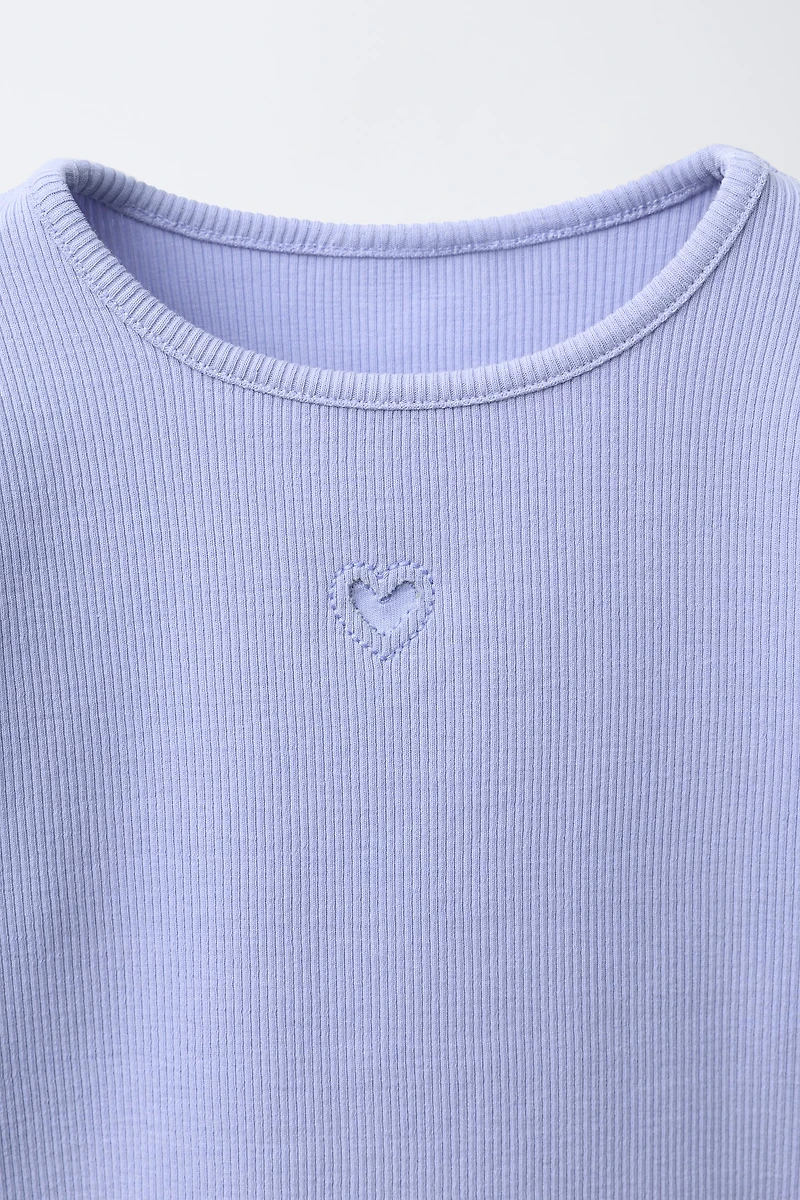 RIBBED HEART T-SHIRT
