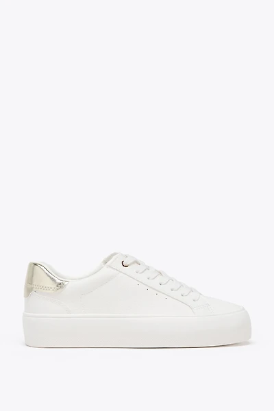 CONTRAST SNEAKERS