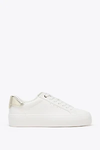 CONTRAST SNEAKERS