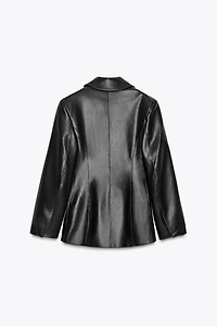 FITTED FAUX LEATHER BLAZER