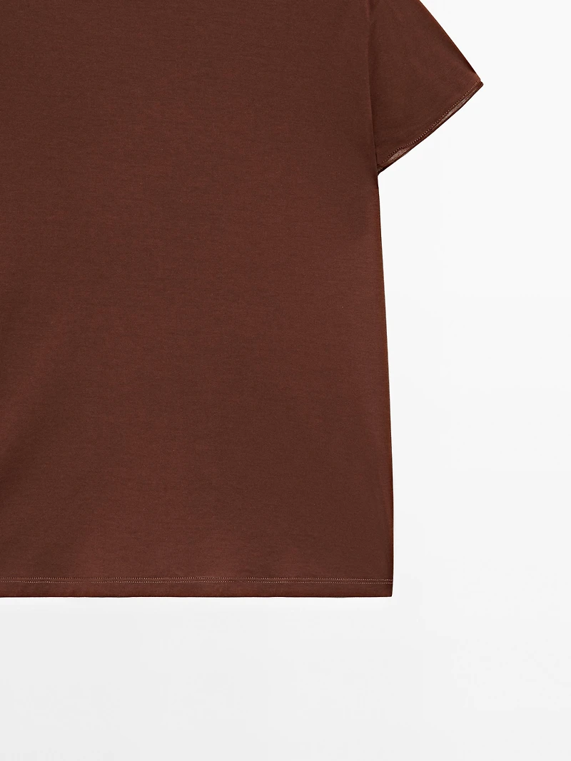 Flowing short sleeve T-shirt