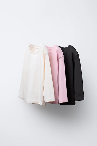 LOT DE TROIS T-SHIRTS UNIS