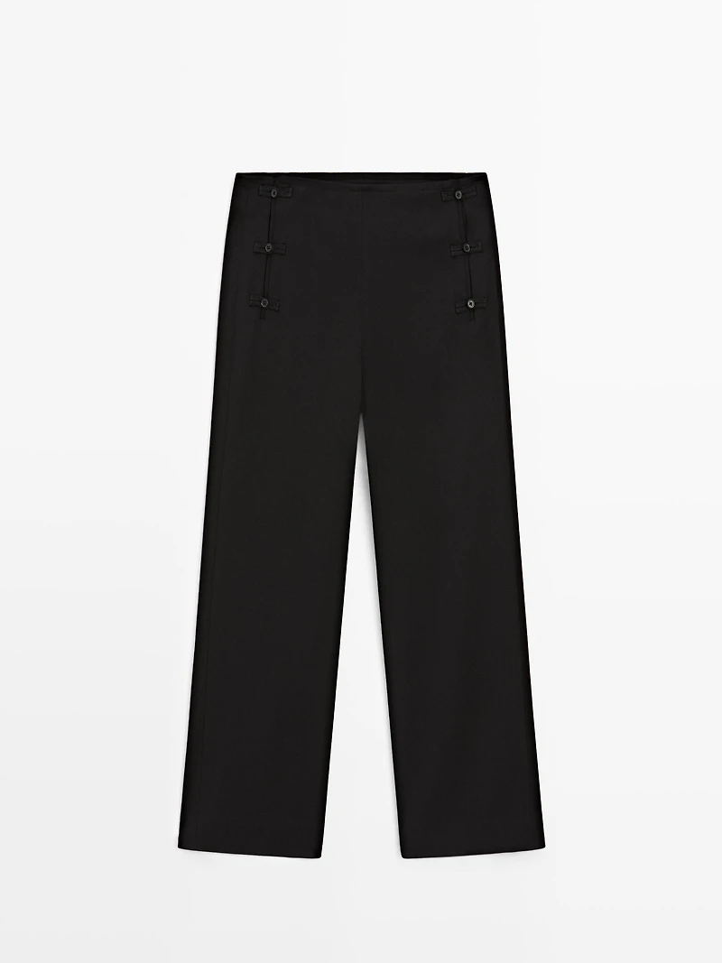 Capris with button details