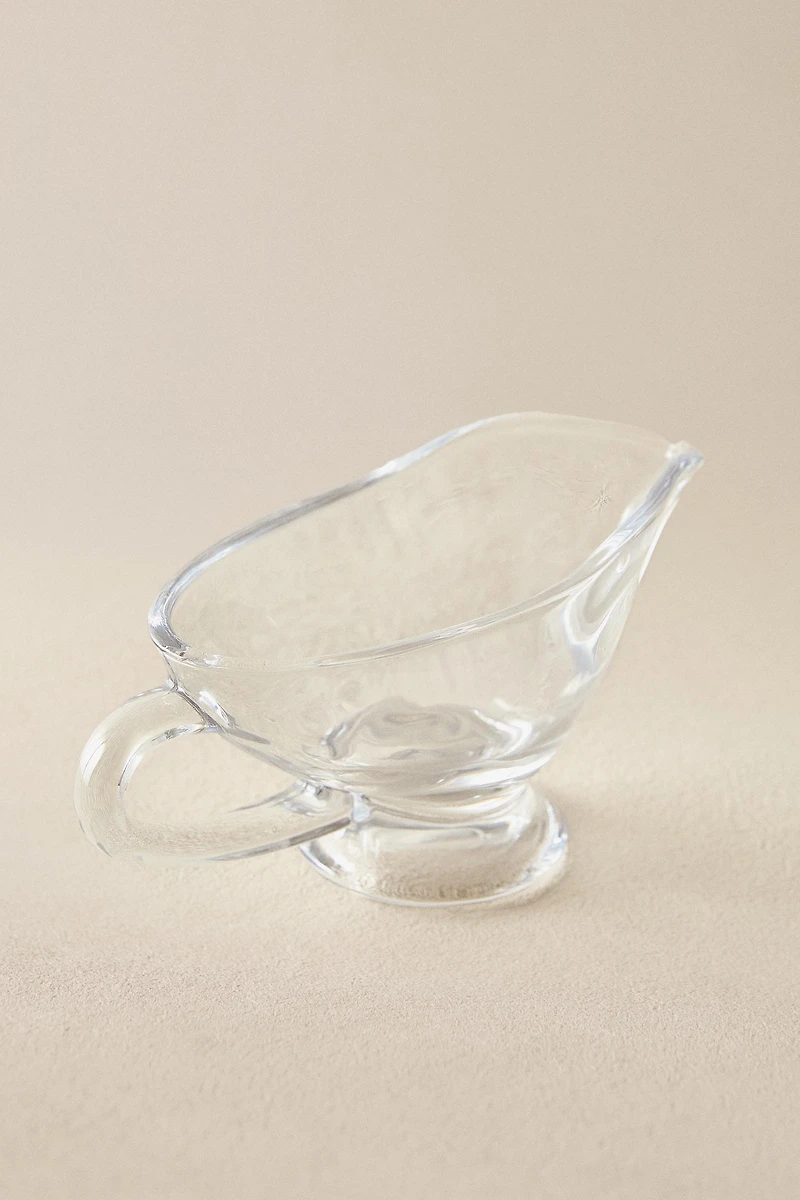 GLASS SAUCE JUG