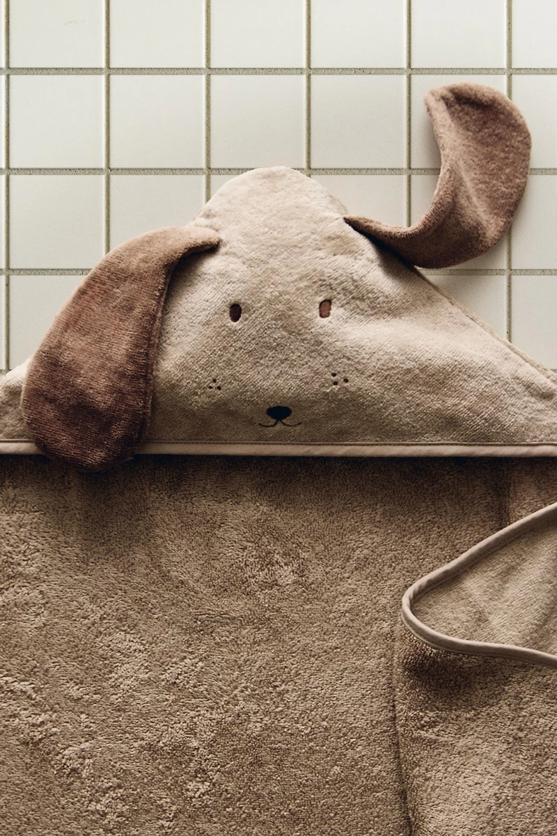 SERVIETTE DE BAIN À CAPUCHE ENFANT CHIEN