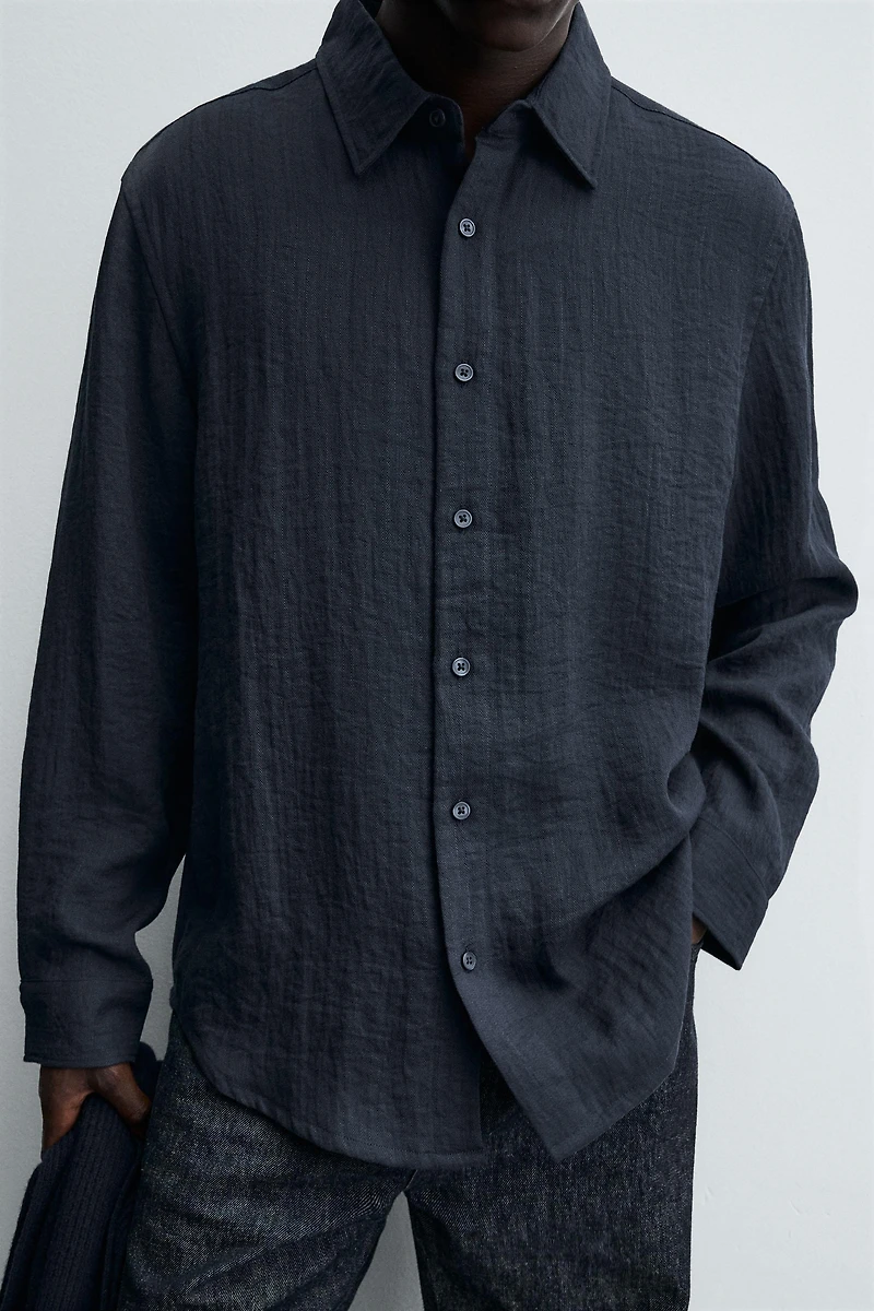 CHEMISE FLUIDE COUPE DÉCONTRACTÉE