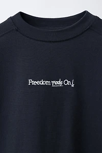 EMBROIDERED TEXT T-SHIRT