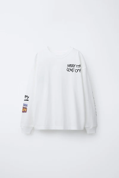 T-SHIRT À IMPRIMÉ GRAFFITI