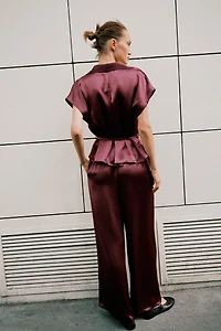 HIGH-WAISTED SLIM PANTS
