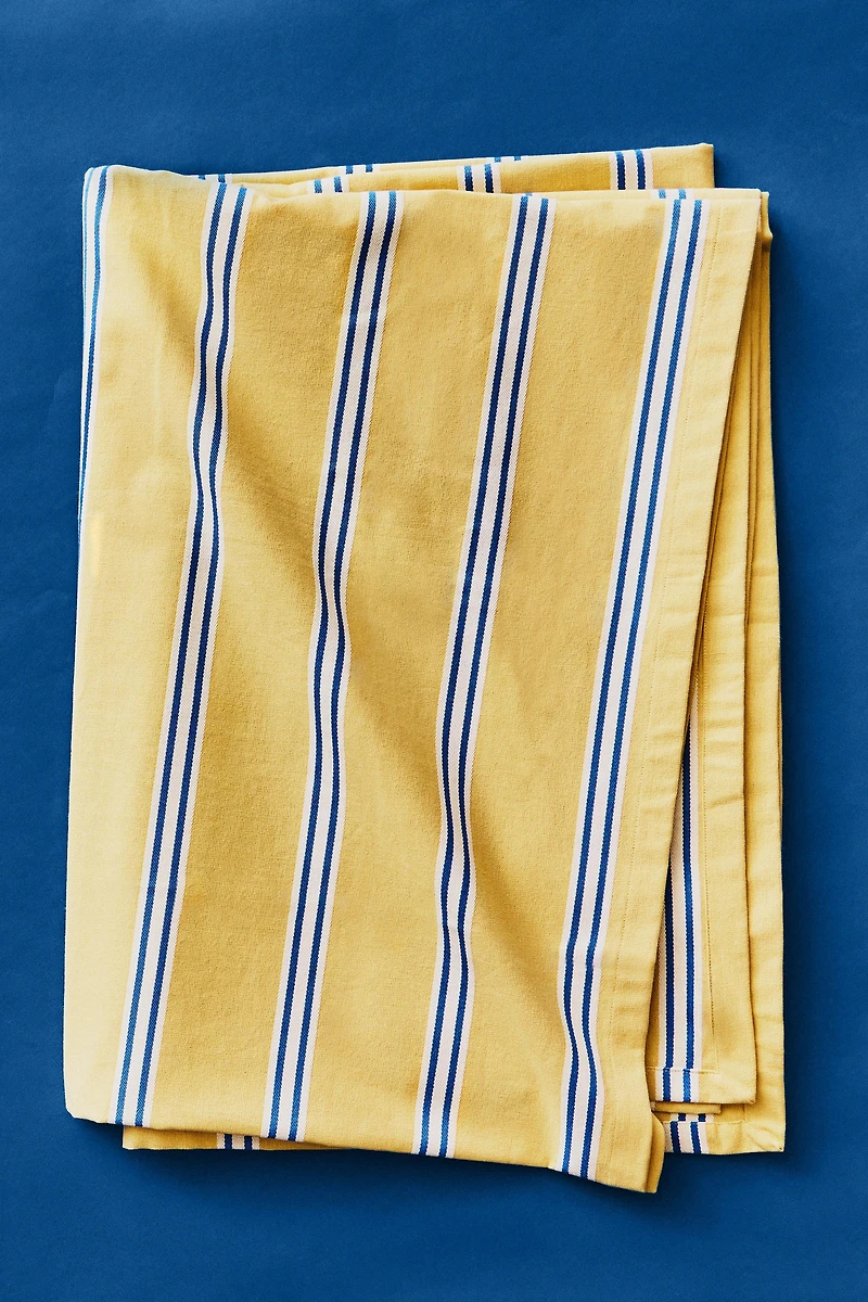 STRIPED PRINT TABLECLOTH
