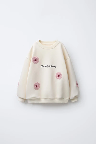 EMBROIDERED FLORAL SWEATSHIRT