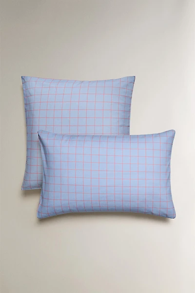 KIDS' PLAID PILLOWCASE