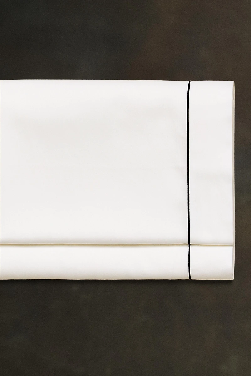 DRAP PLAT SATIN FESTON