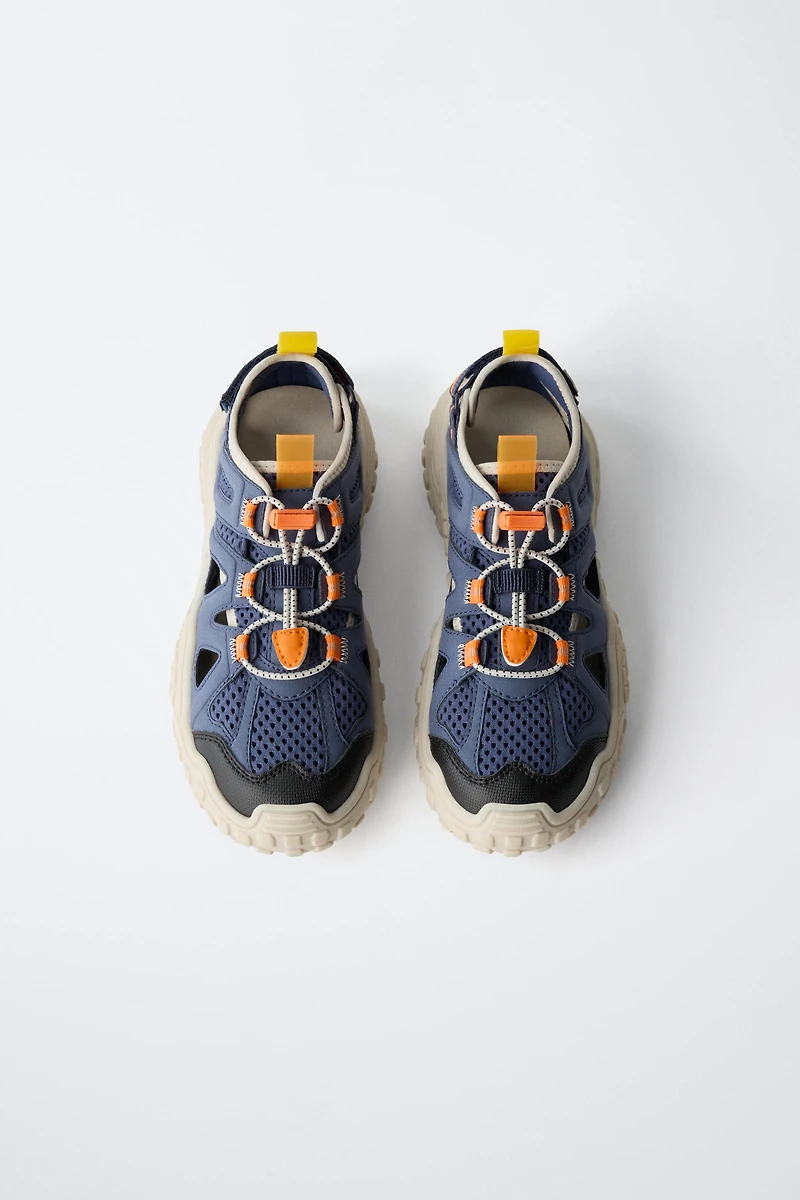 OPEN ATHLETIC SNEAKER