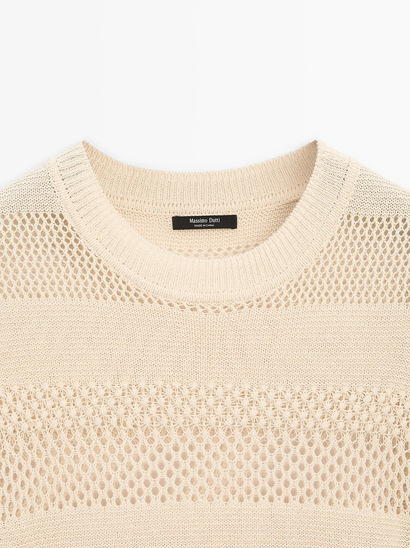 Top en maille ajourée à manches courtes