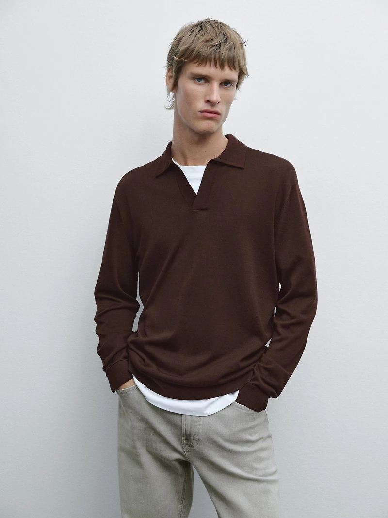 Knit sweater with a polo collar
