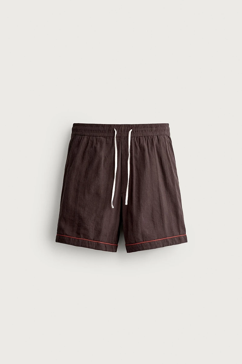 TOMATO EMBROIDERY SHORTS
