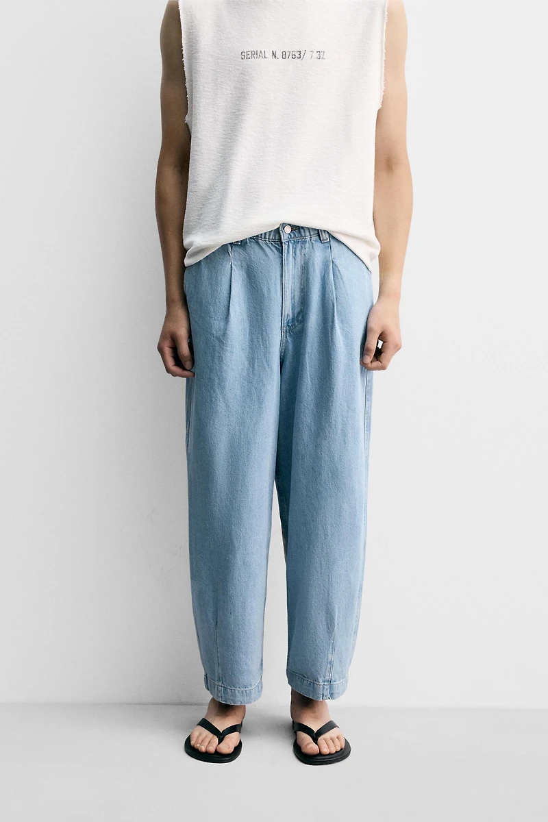 PANTALON DENIM CHINO COUPE AMPLE À PLIS