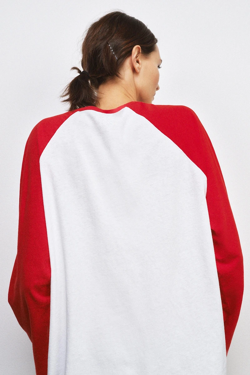 CONTRAST LONG SLEEVE T-SHIRT