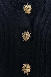 GOLD BUTTON KNIT TOP